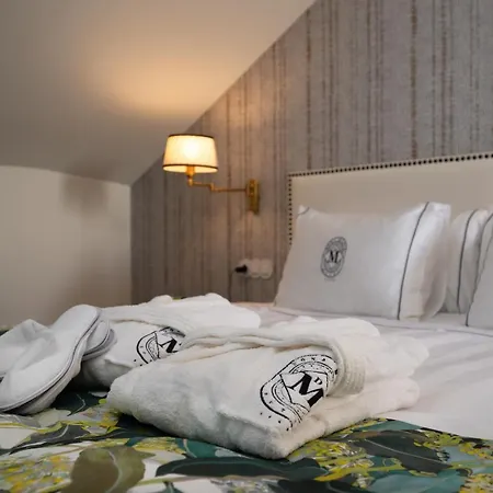 Ξενοδοχείο Dona Maria