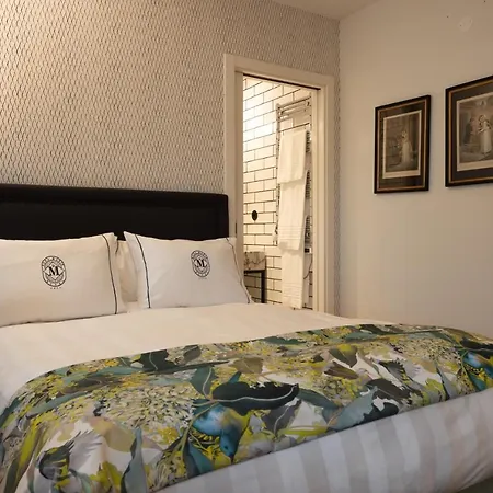 Ξενοδοχείο Dona Maria 4*