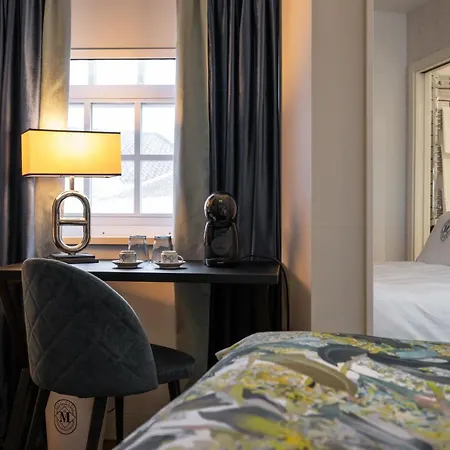 Ξενοδοχείο Dona Maria 4*