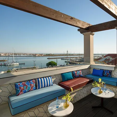 Ξενοδοχείο Dona Maria Figueira da Foz