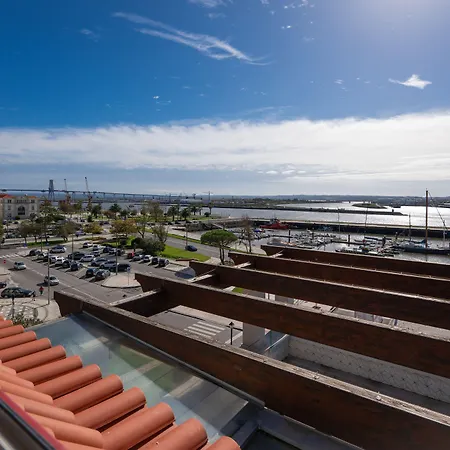 Dona Maria Figueira da Foz