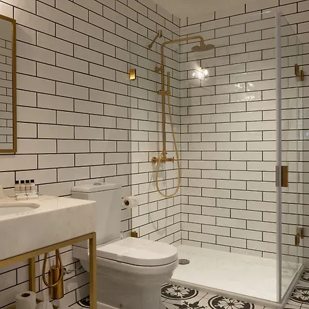 Ξενοδοχείο Dona Maria 4*