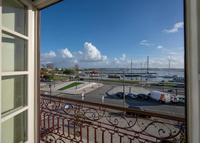 Dona Maria Отель