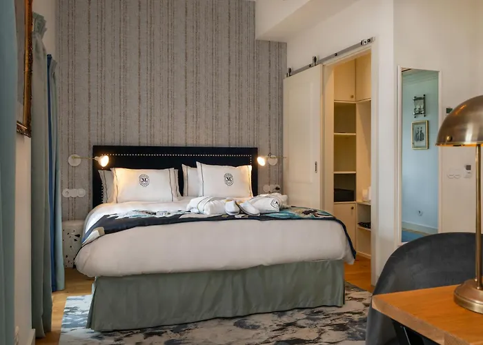 Dona Maria Отель